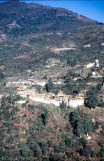 1122_bhutan_1994_dzong in tongsa.jpg